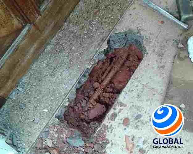 Conserto de infiltração de água definitivo em São Paulo